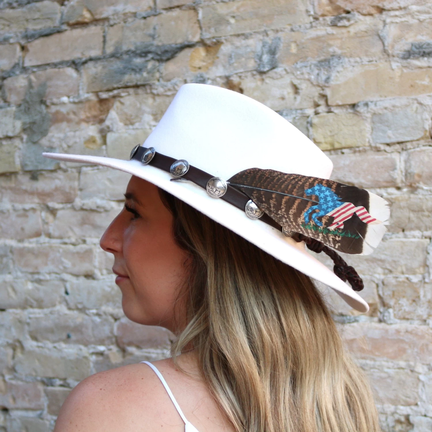 Western Hat Feather With Hand-Painted Horse USA Flag 2 Western Hat Feather With Hand-Painted Horse USA Flag - Image 2